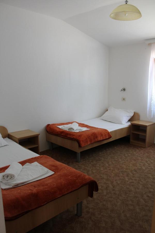 Pansion Nikica Kozina Bed & Breakfast Medjugorje Exterior photo