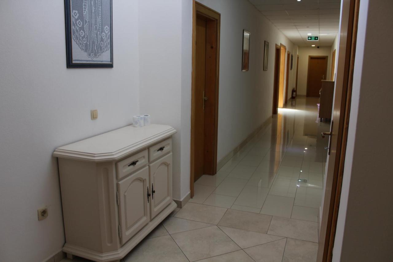 Pansion Nikica Kozina Bed & Breakfast Medjugorje Exterior photo
